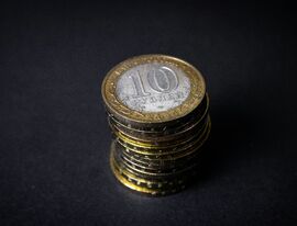 В Центробанке поддержали идею освободить «длинные» вклады от налога на доход