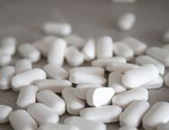 Лекарственный дефицит: с полок аптек и складов практически исчезли более 400 различных препаратов