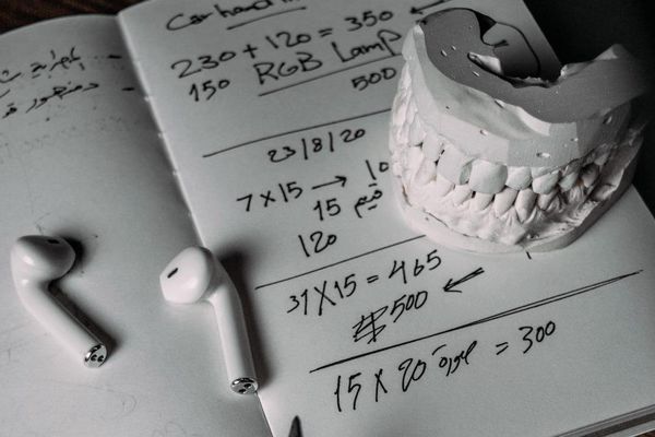 ЕКАТЕРИНА ПОНОМАРЁВА: О налоговом вычете в стоматологии