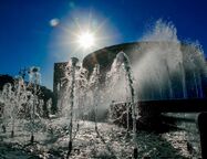 Работу фонтанов в центре Петербурга продлят на четыре часа с 26 по 31 июля